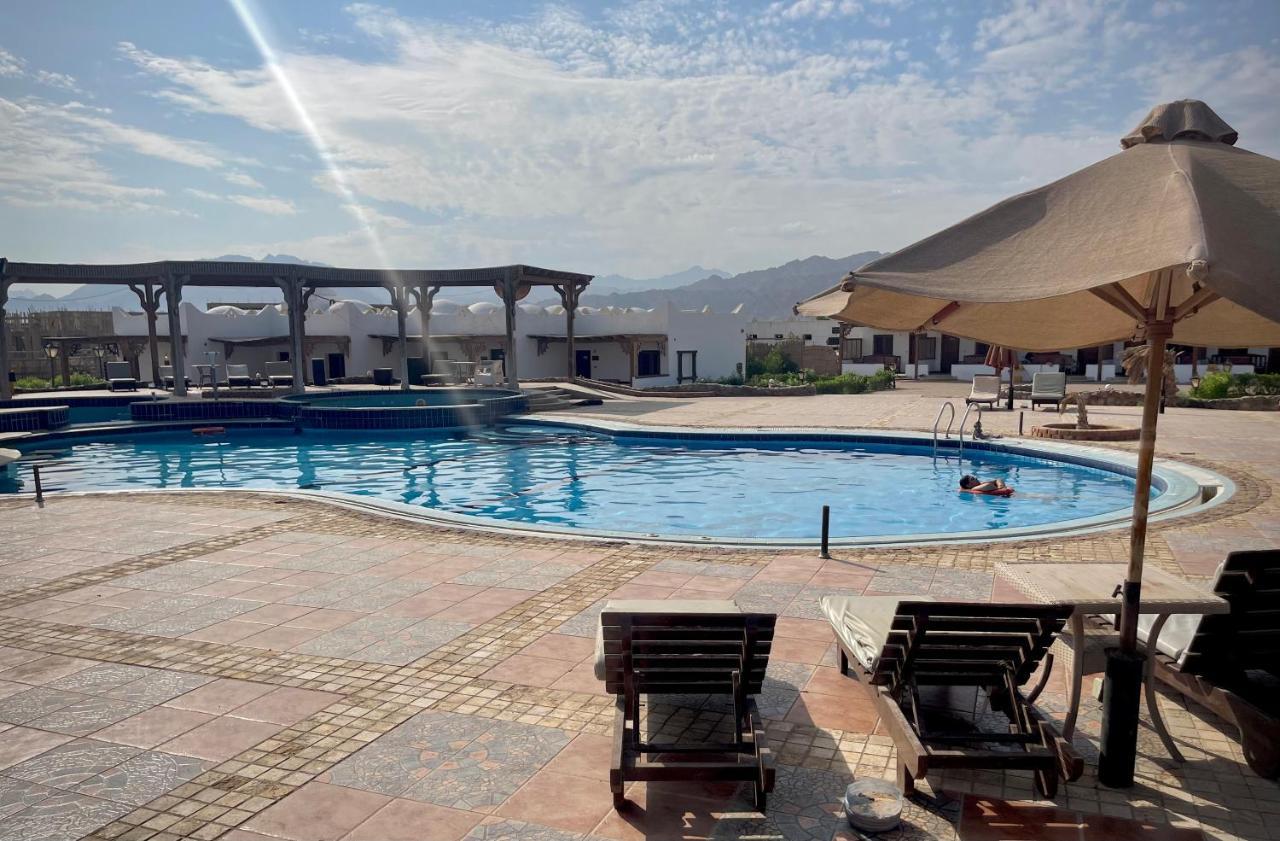 Black Prince Hotel Dahab Buitenkant foto